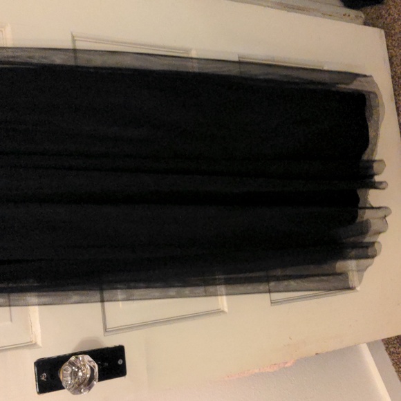 Vera Wang bridesmaids dress - Picture 3 of 6